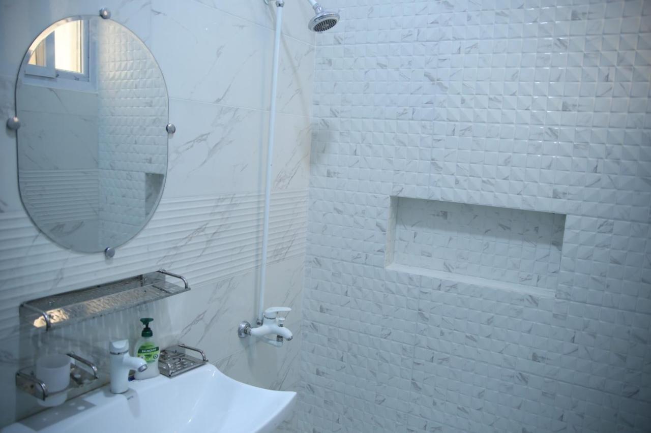 Al Rasheed Apartments Second Floor Apartment Karachi Esterno foto