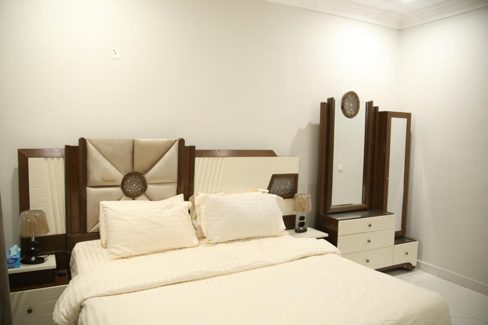 Al Rasheed Apartments Second Floor Apartment Karachi Esterno foto