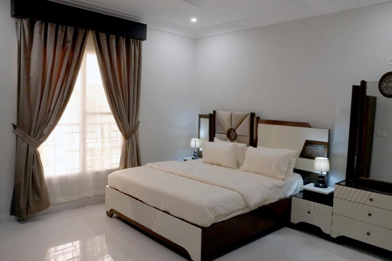 Al Rasheed Apartments Second Floor Apartment Karachi Esterno foto