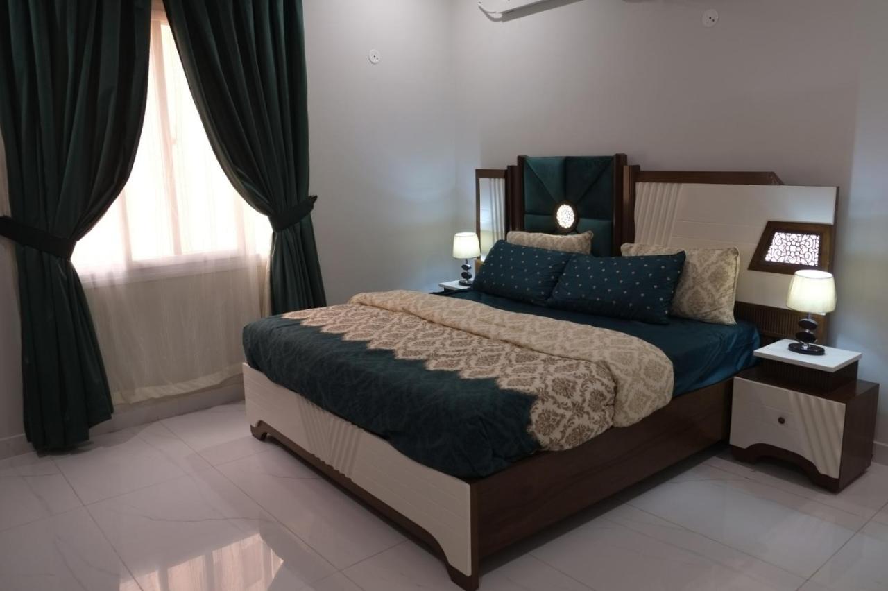 Al Rasheed Apartments Second Floor Apartment Karachi Esterno foto